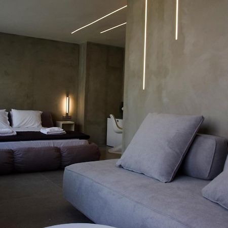 99 Adrianou Apartments Athen Eksteriør billede